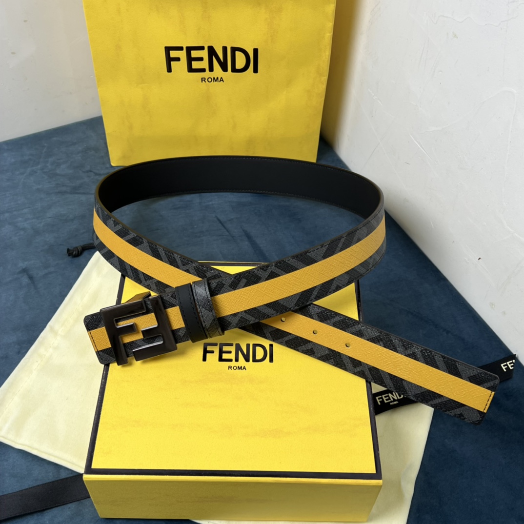 Fendi Reversible Black Leather Belt  - EUR FASHION