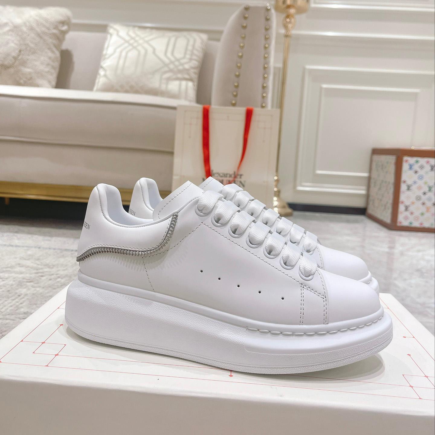 Alexander Mqueen Oversized Sneaker In White - EUR FASHION