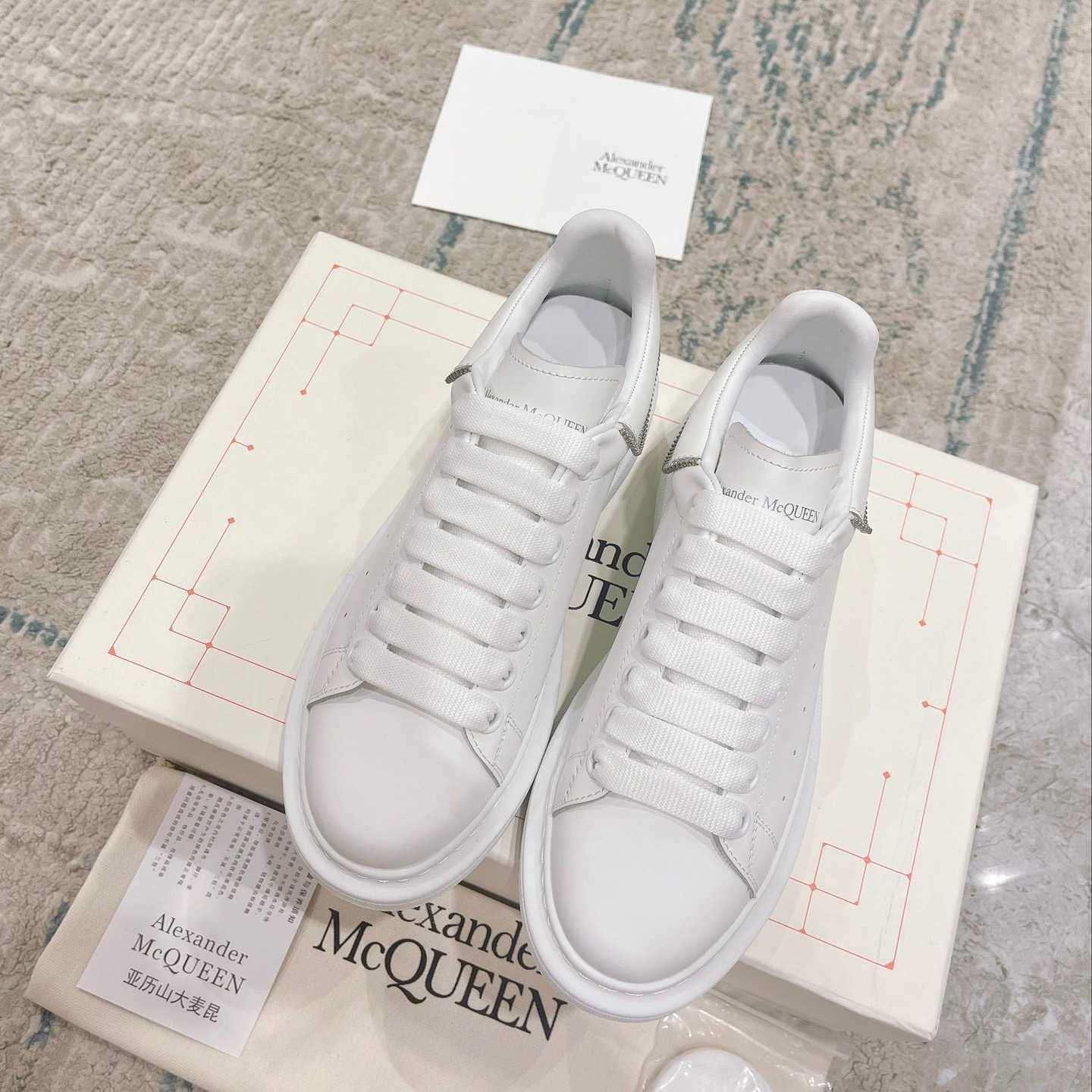 Alexander Mqueen Oversized Sneaker In White - EUR FASHION