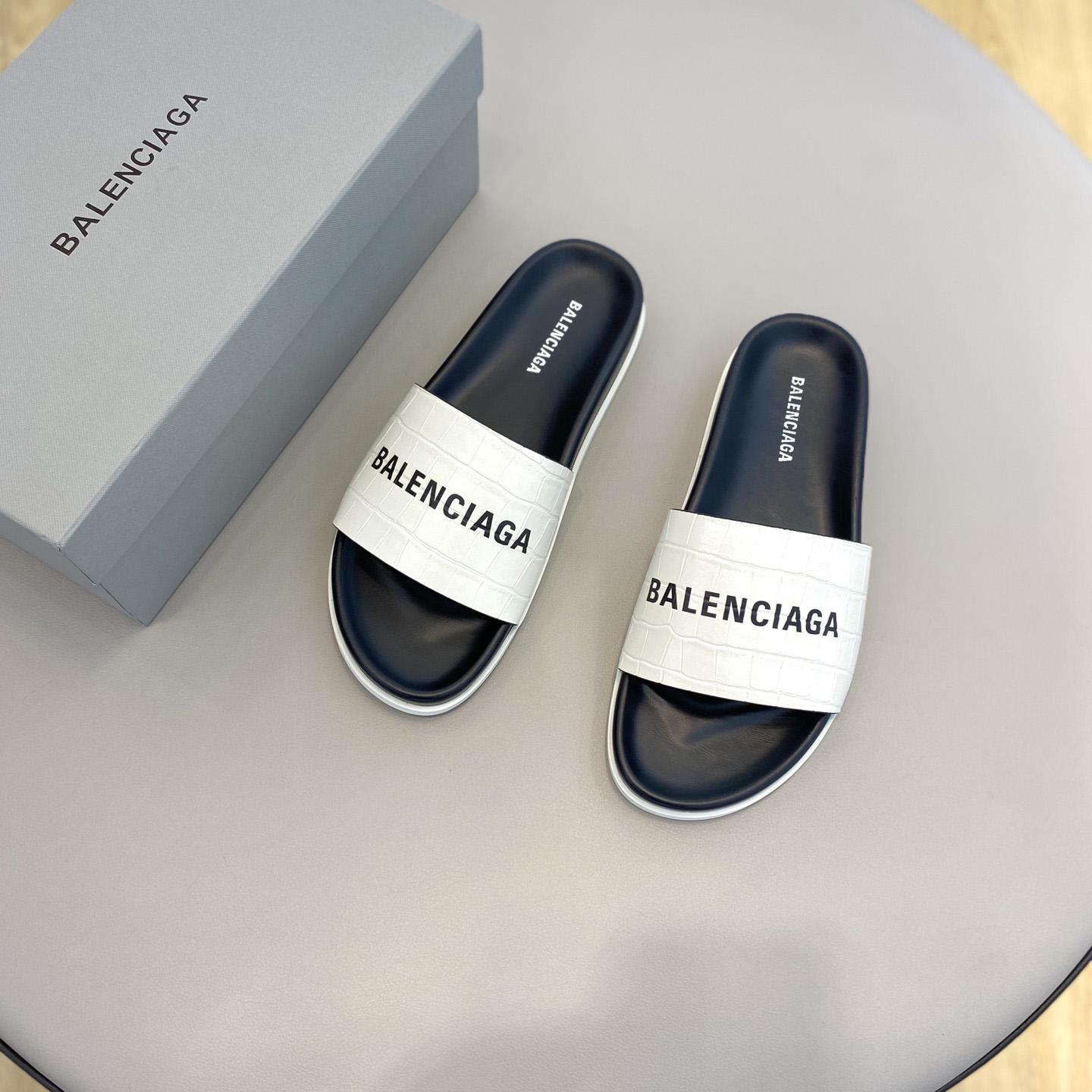 Balenciaga Pool Slide Sandal  - EUR FASHION