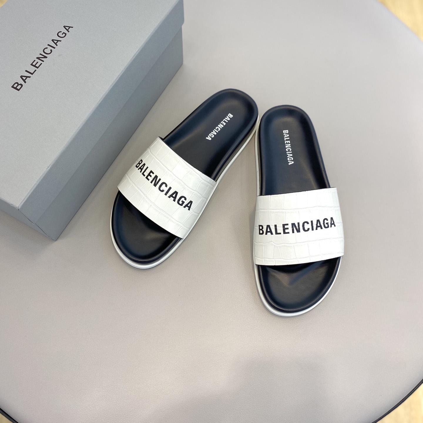 Balenciaga Pool Slide Sandal  - EUR FASHION