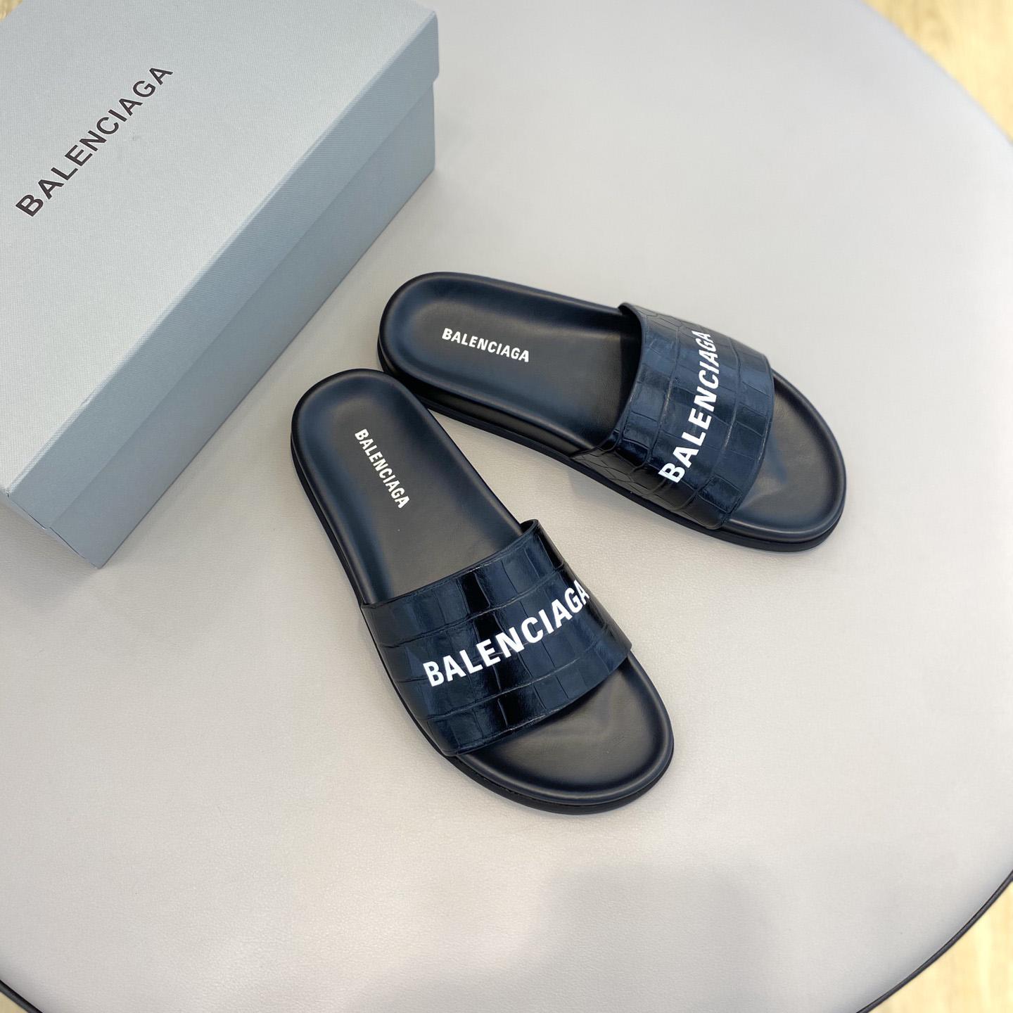 Balenciaga Pool Slide Sandal  - EUR FASHION