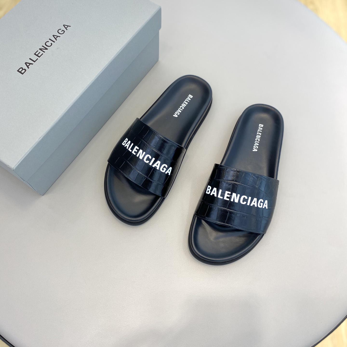 Balenciaga Pool Slide Sandal  - EUR FASHION