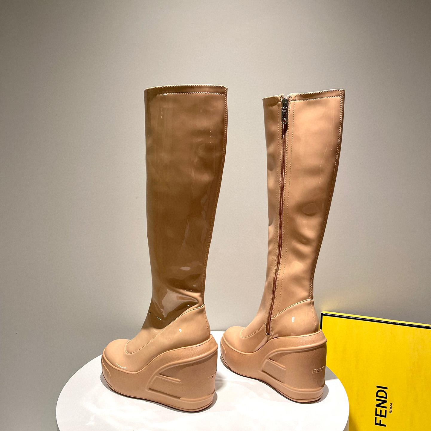 Fendi Fashion Show Beige Patent Leather Boots - EUR FASHION