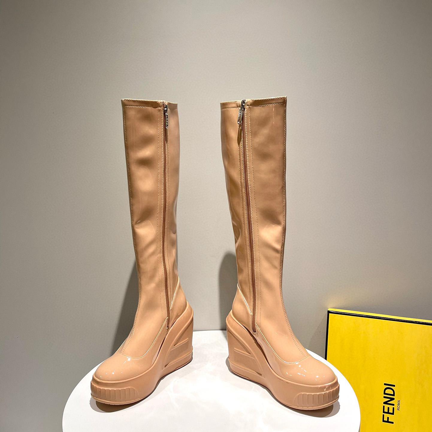 Fendi Fashion Show Beige Patent Leather Boots - EUR FASHION