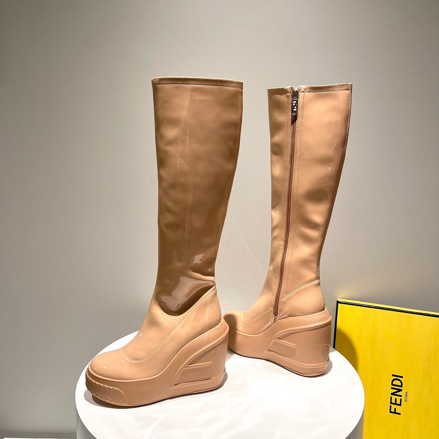 Fendi Fashion Show Beige Patent Leather Boots - EUR FASHION