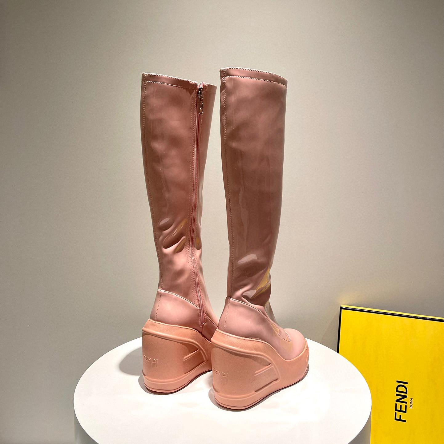 Fendi Fashion Show Pink Patent Leather Boots - EUR FASHION