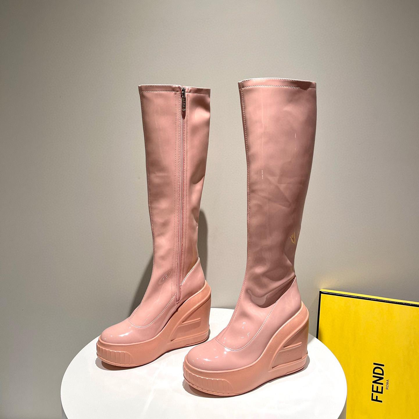 Fendi Fashion Show Pink Patent Leather Boots - EUR FASHION