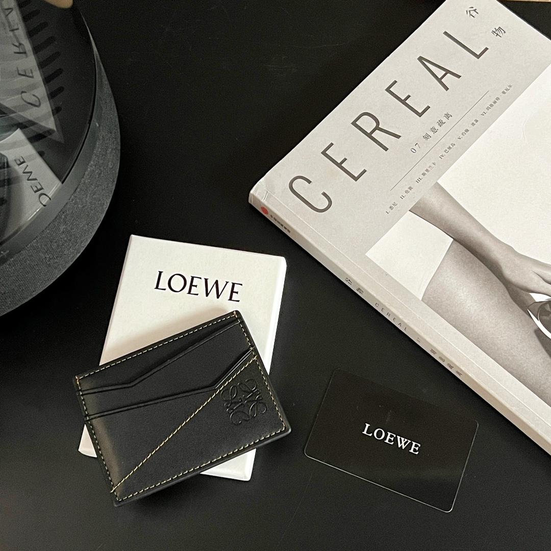 Loewe Puzzle Plain Cardholder (10x7.5cm) - EUR FASHION