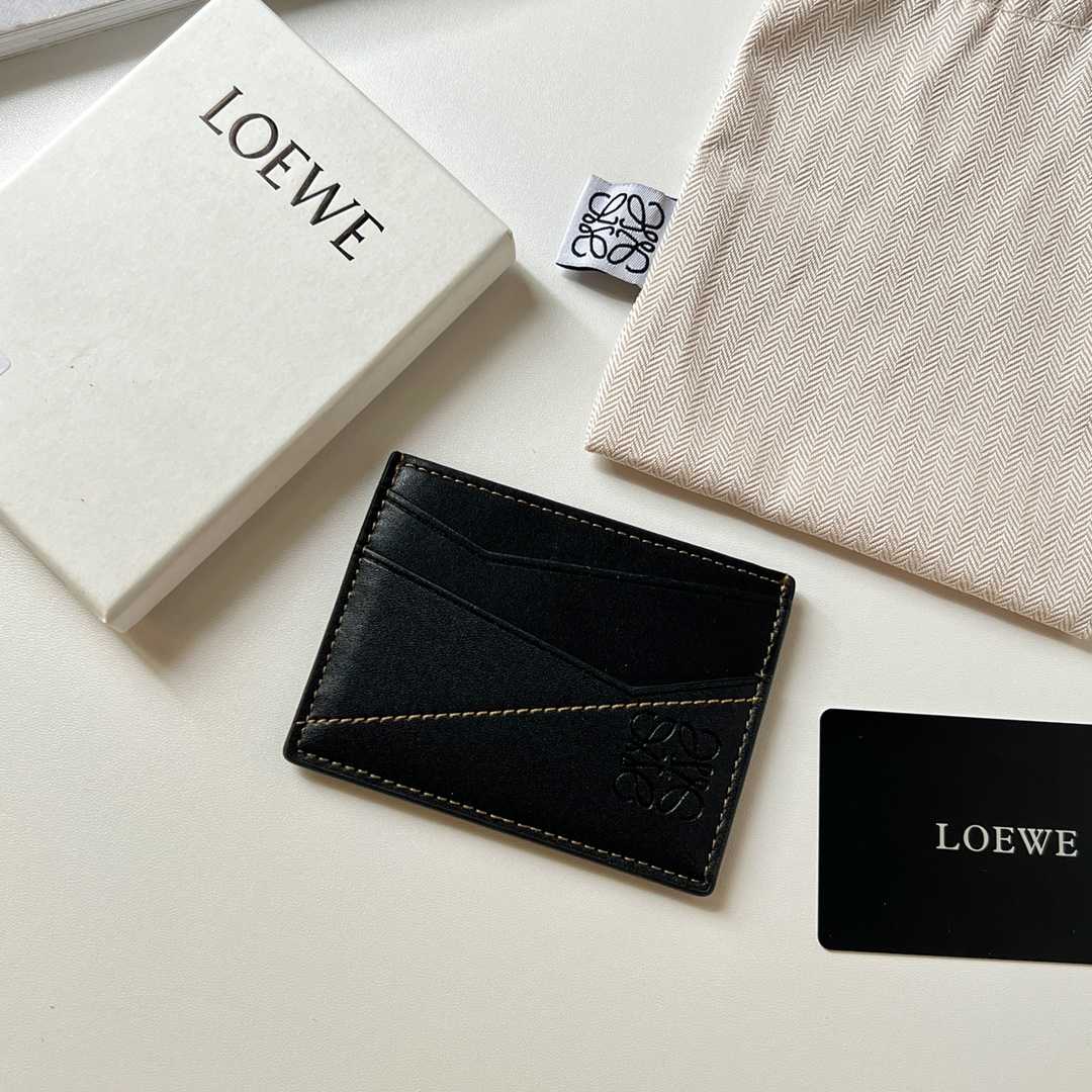 Loewe Puzzle Plain Cardholder (10x7.5cm) - EUR FASHION