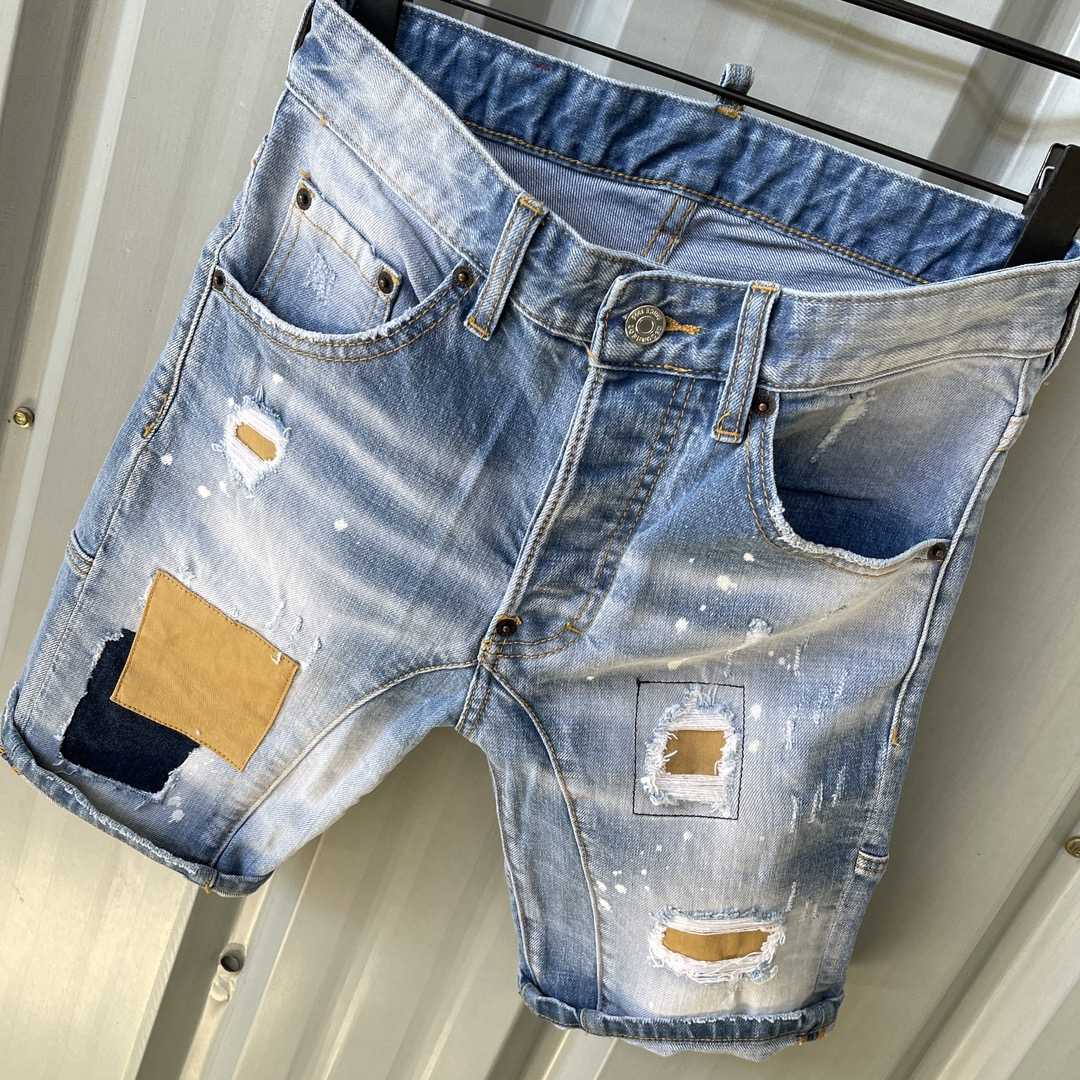 Dsquared2  Denim Shorts   DT093 - EUR FASHION