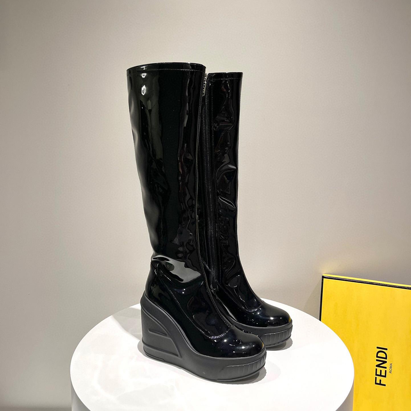 Fendi Fashion Show Black Patent Leather Boots - EUR FASHION