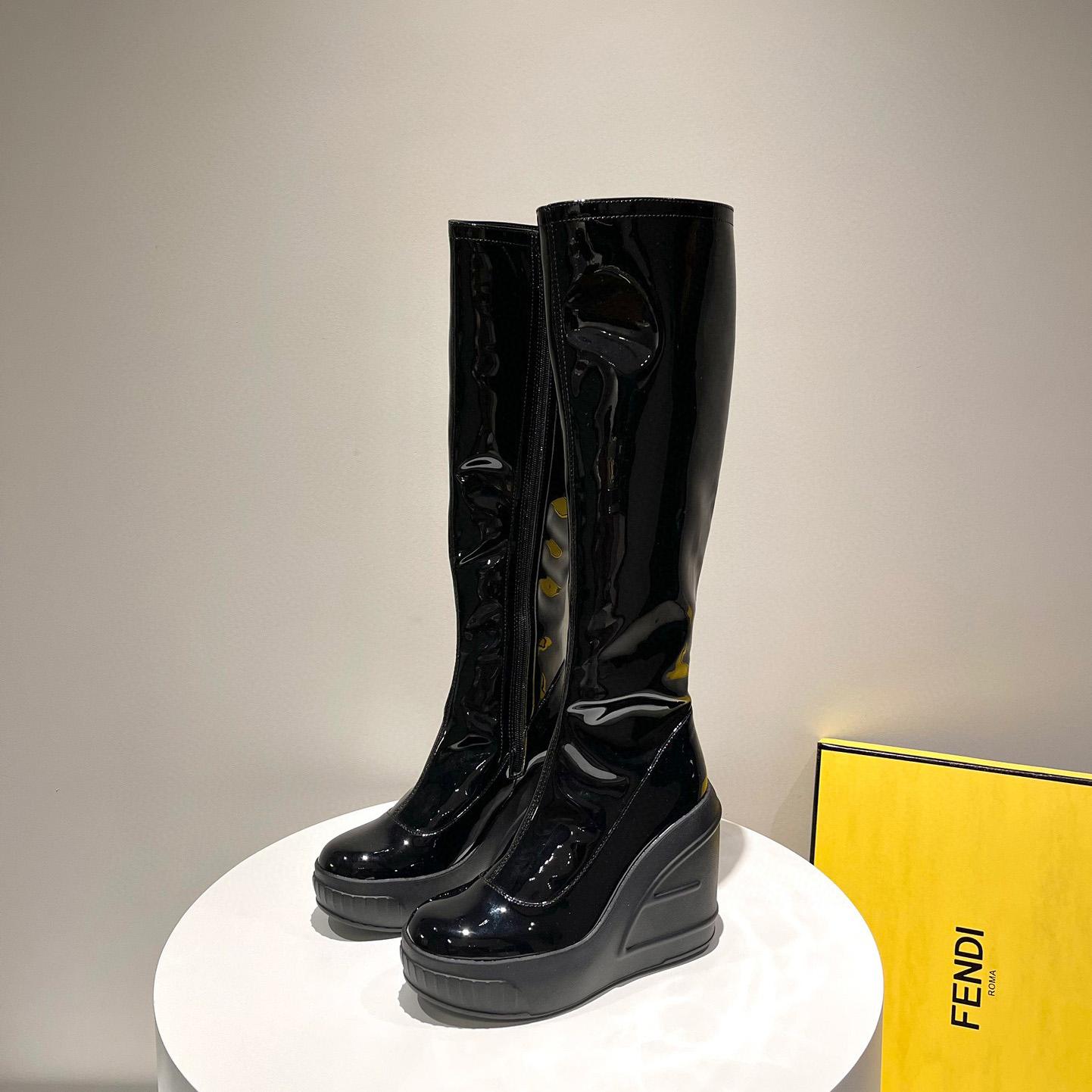 Fendi Fashion Show Black Patent Leather Boots - EUR FASHION