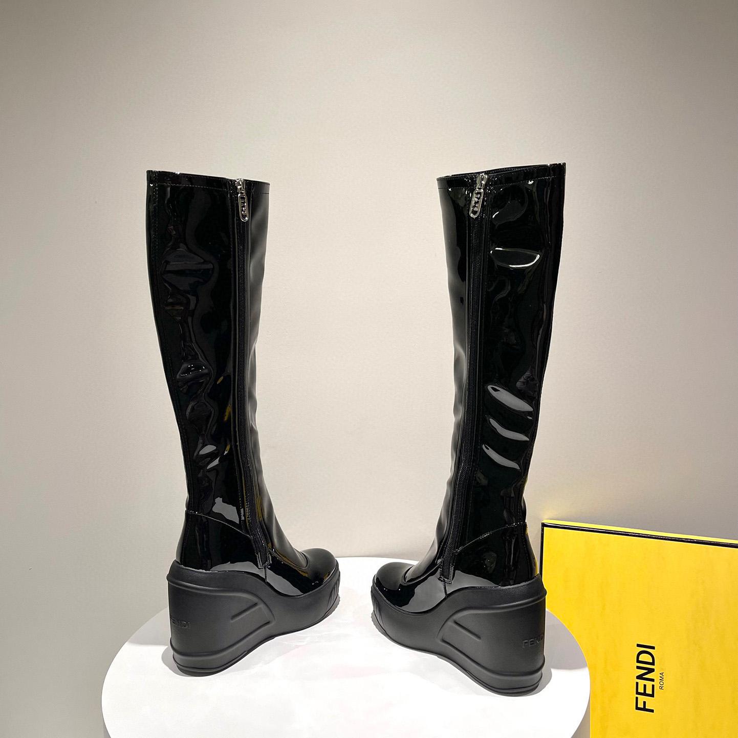 Fendi Fashion Show Black Patent Leather Boots - EUR FASHION