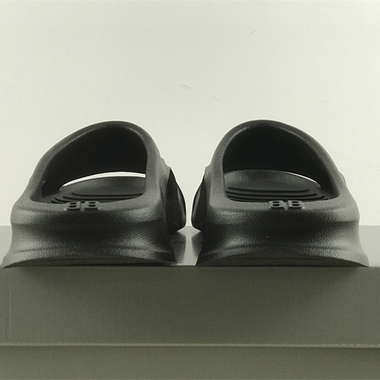 Balenciaga Mold Slide Sandal  - EUR FASHION