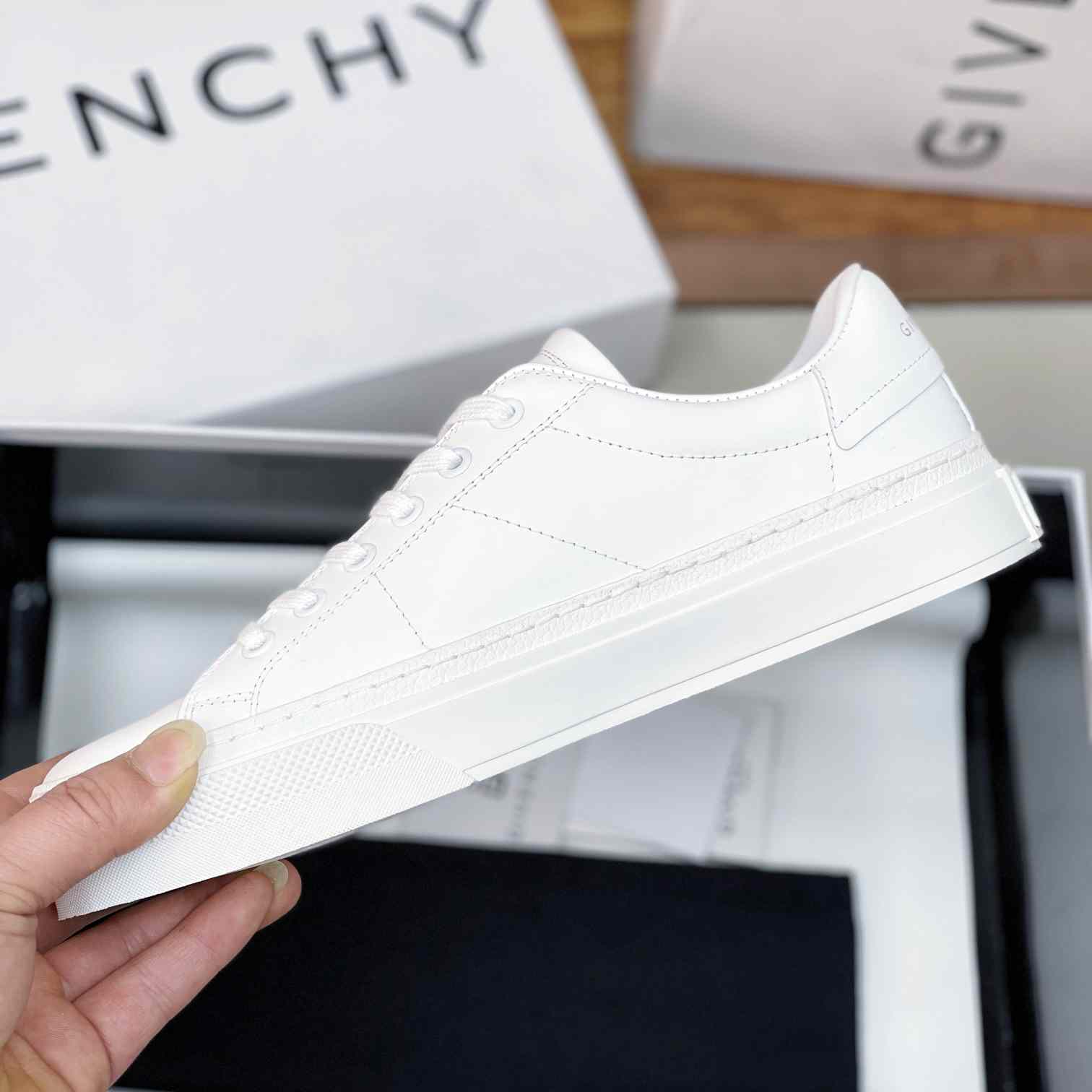 Givenchy City Sport Sneakers In Leather - EUR FASHION