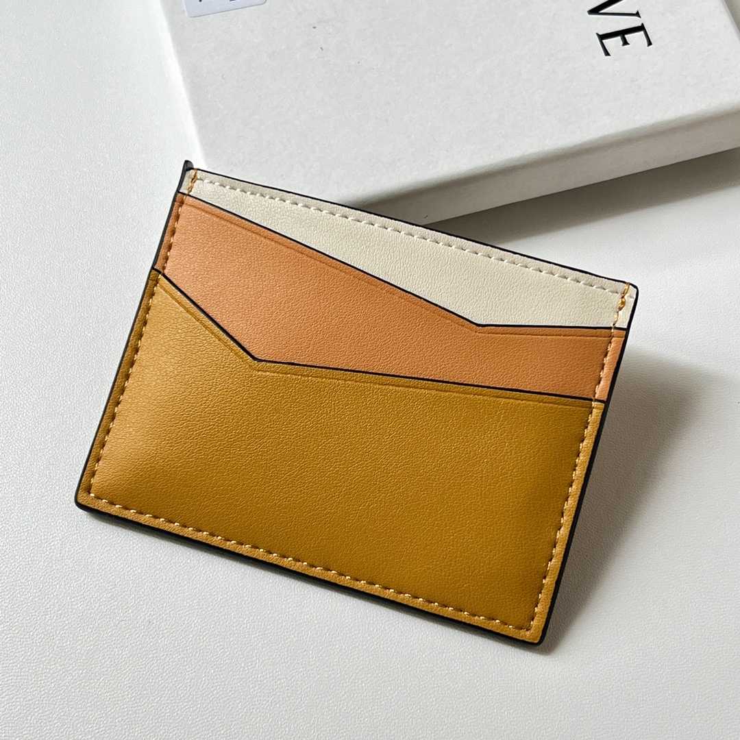 Loewe Puzzle Plain Cardholder (10x7.5cm) - EUR FASHION