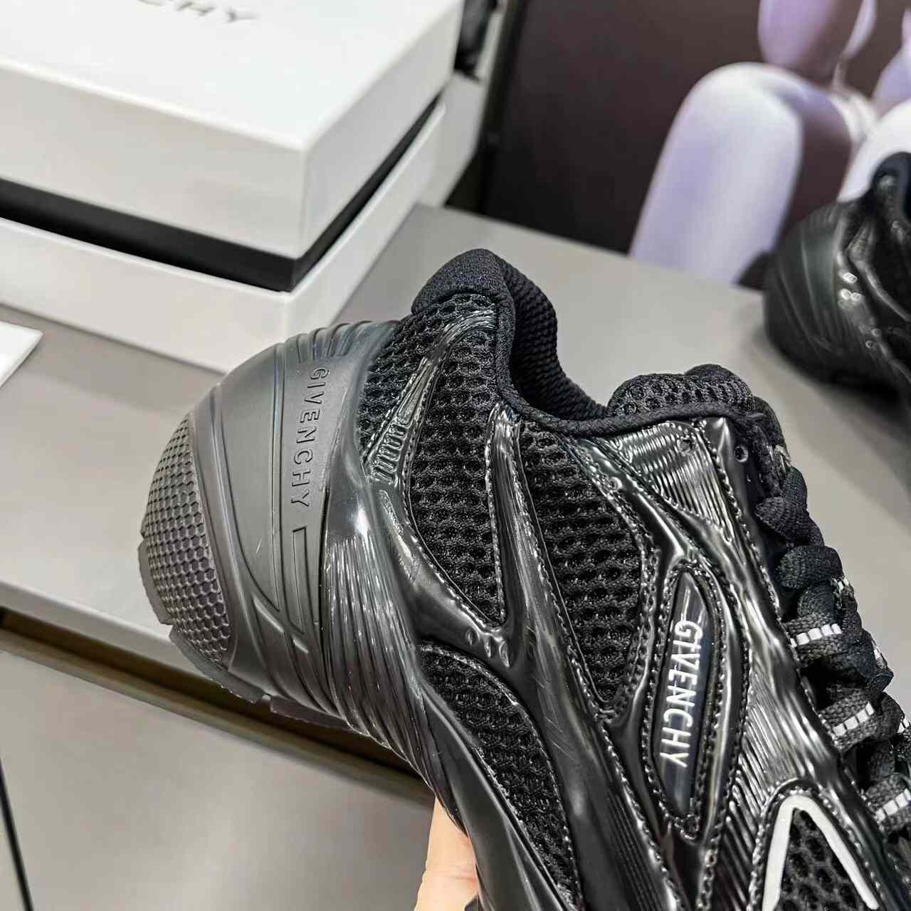 Givenchy TK-MX Runner Sneakers In Mesh - EUR FASHION