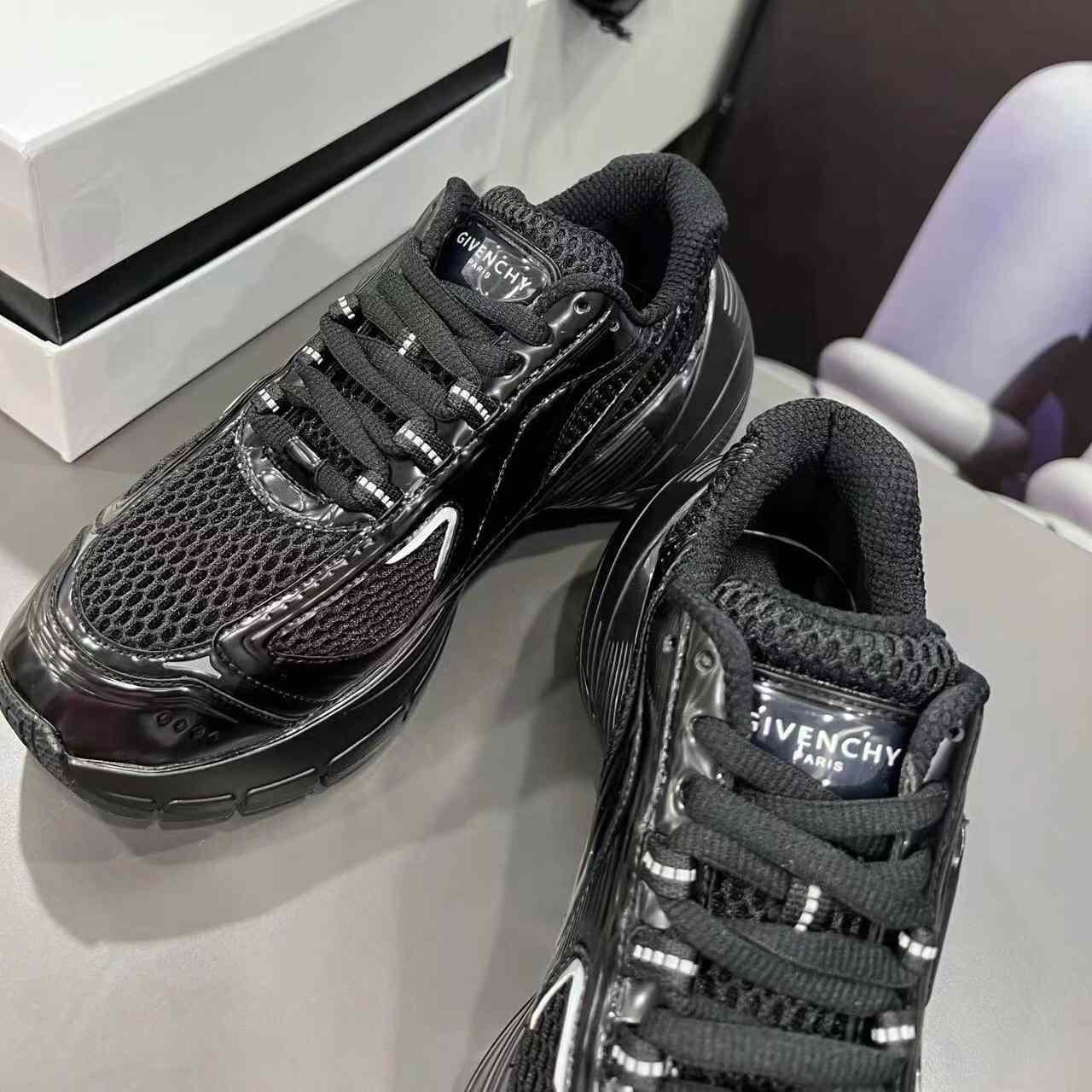 Givenchy TK-MX Runner Sneakers In Mesh - EUR FASHION