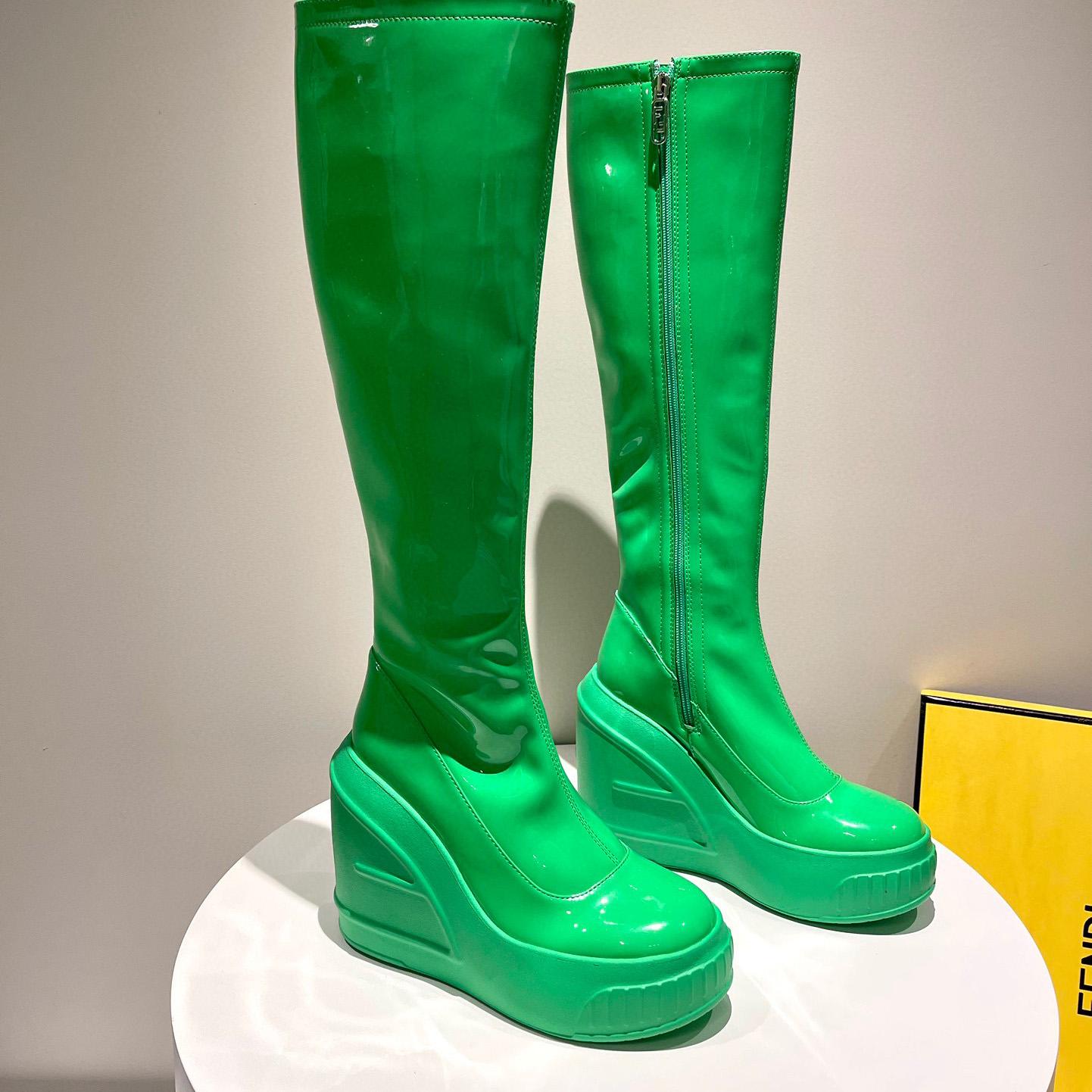 Fendi Fashion Show Green Patent Leather Boots - EUR FASHION