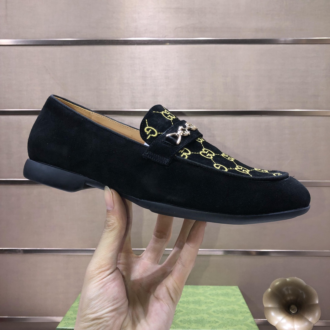 Gucci Jordaan GG Velvet Loafer - EUR FASHION