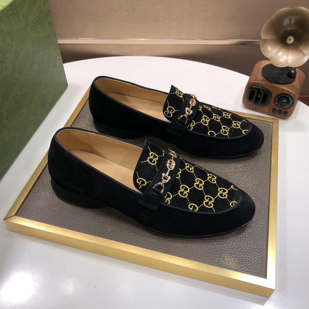 Gucci Jordaan GG Velvet Loafer - EUR FASHION