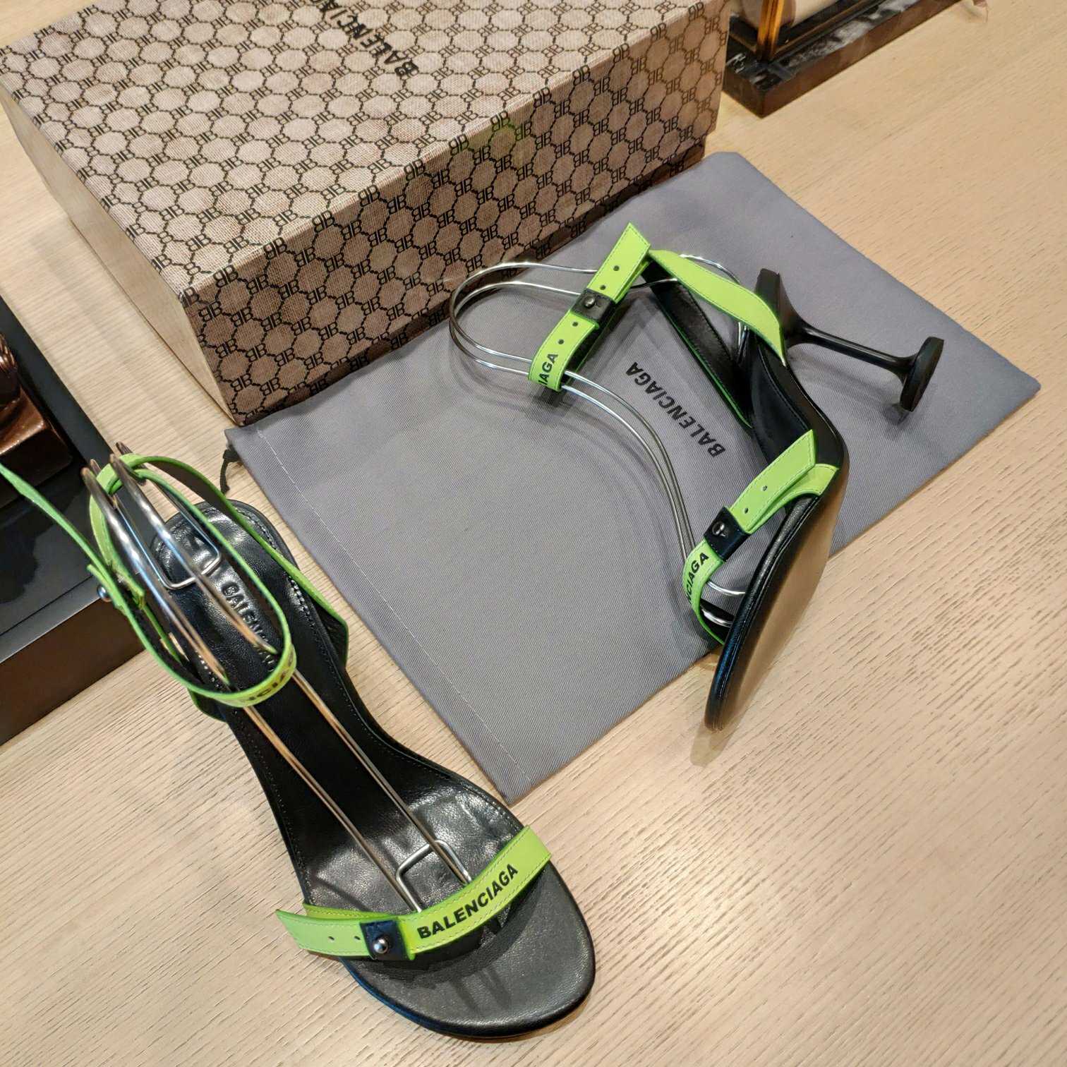 Balenciaga Afterhour Logo Ankle-strap Sandals In Fluorescent Yellow Black - EUR FASHION