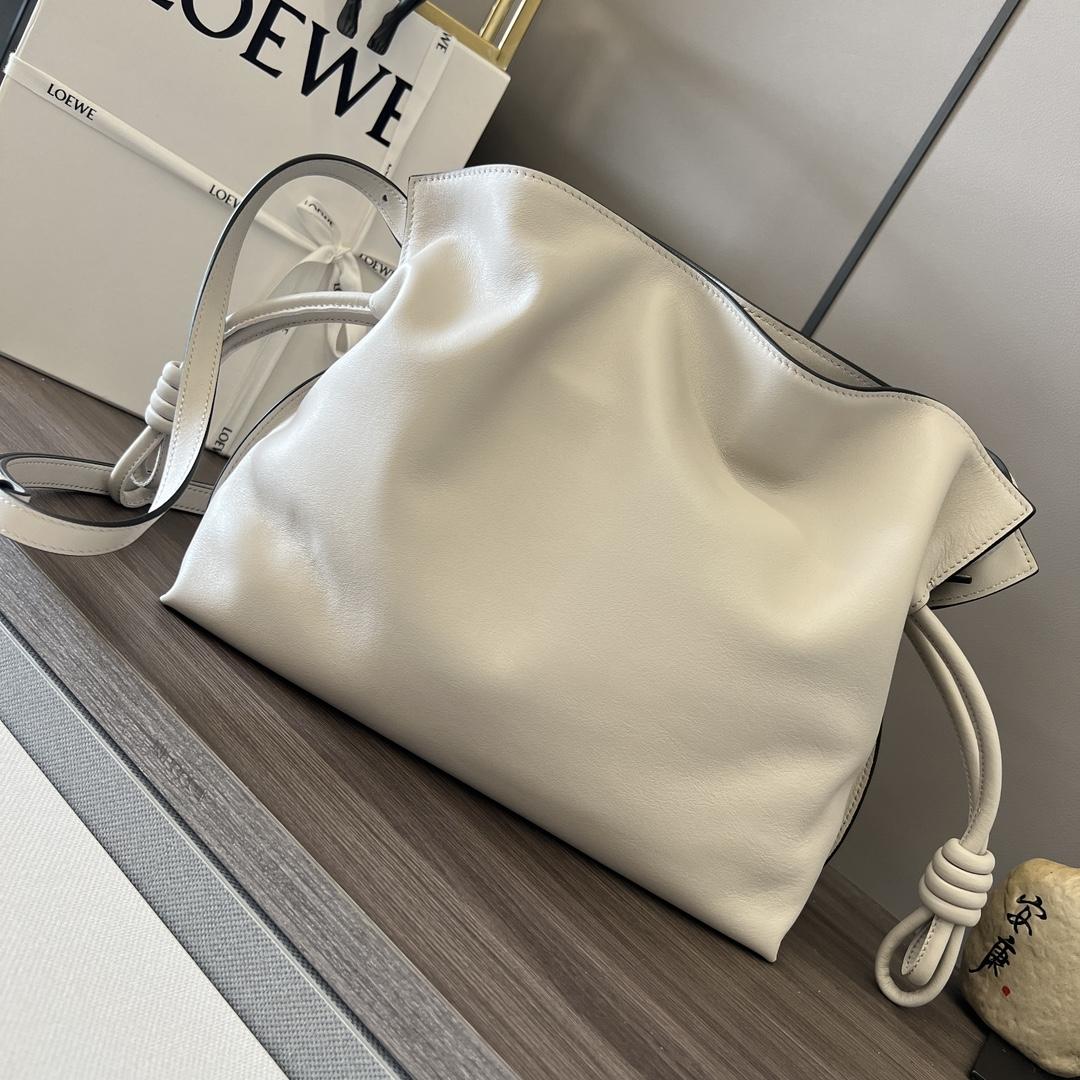 Loewe Flamenco Clutch In Nappa Calfskin - EUR FASHION