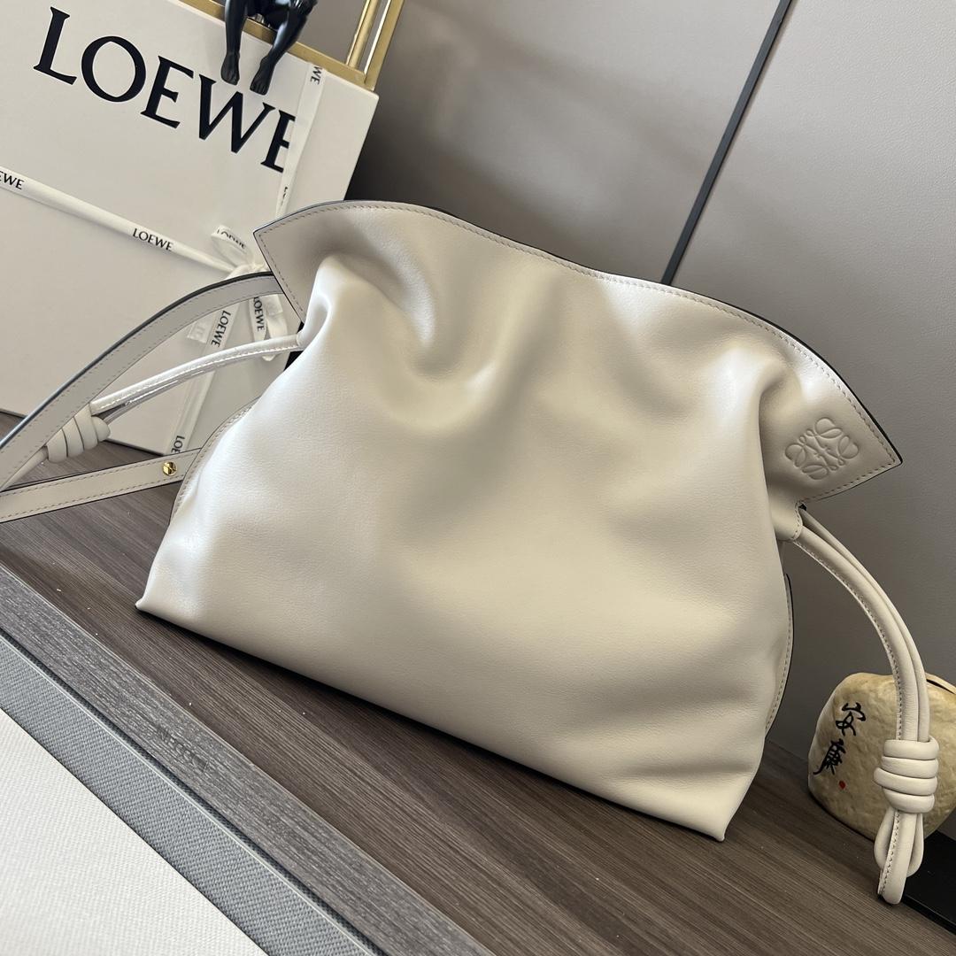 Loewe Flamenco Clutch In Nappa Calfskin - EUR FASHION