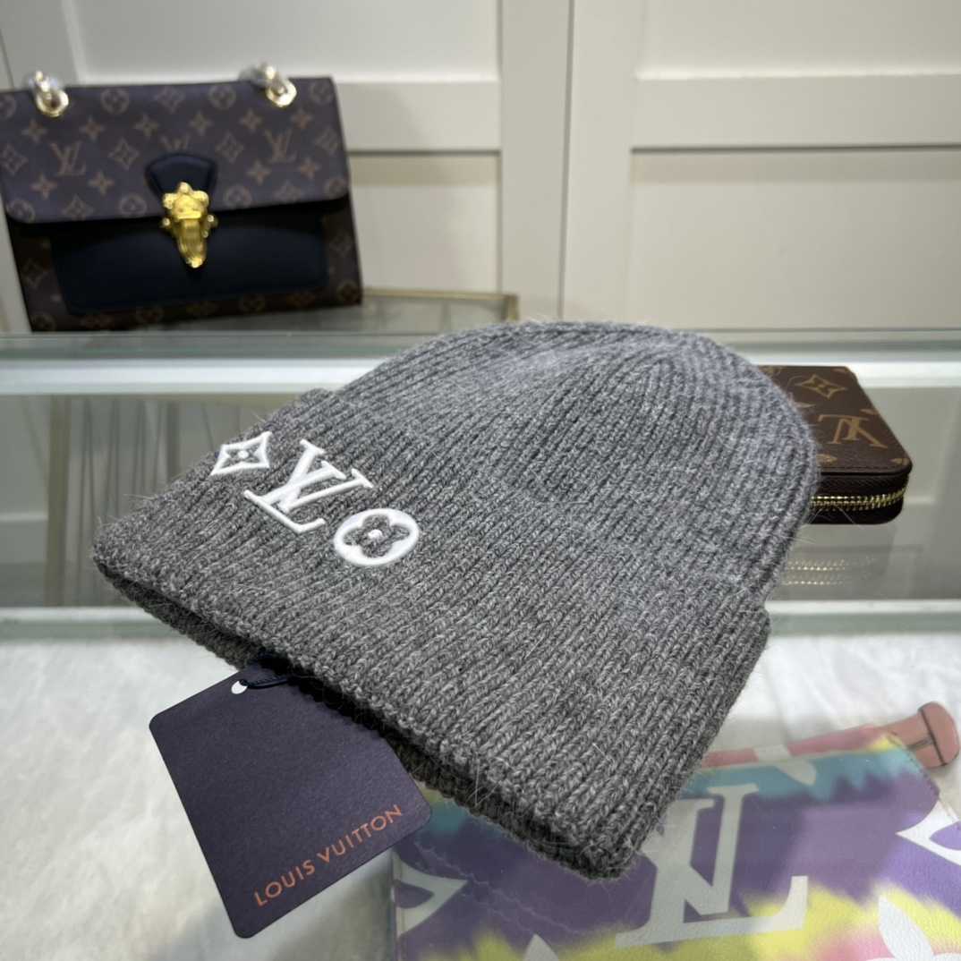 Louis Vuitton LV Headline Beanie - EUR FASHION