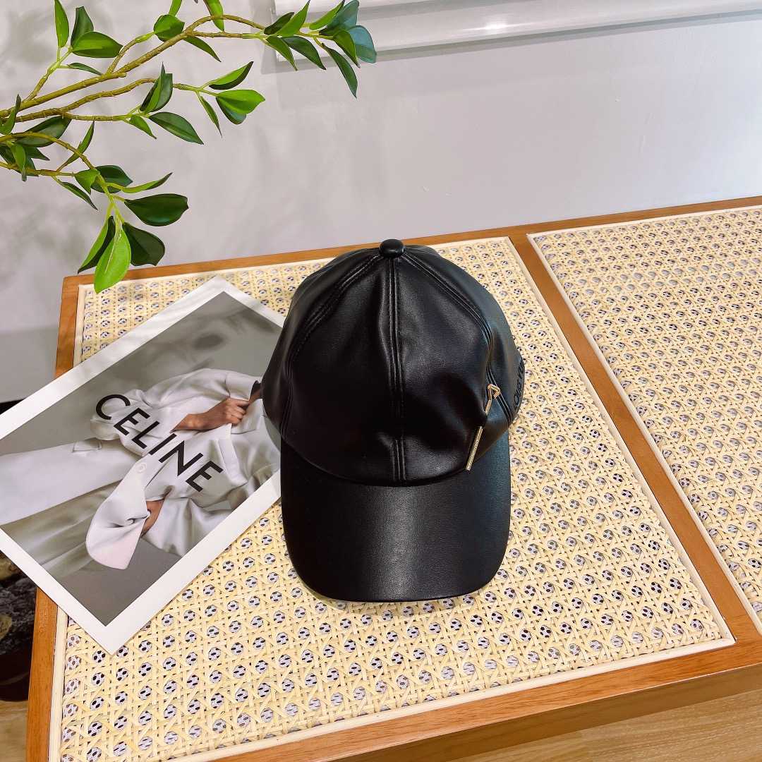 Louis Vuitton LV Pin Leather Cap    - EUR FASHION