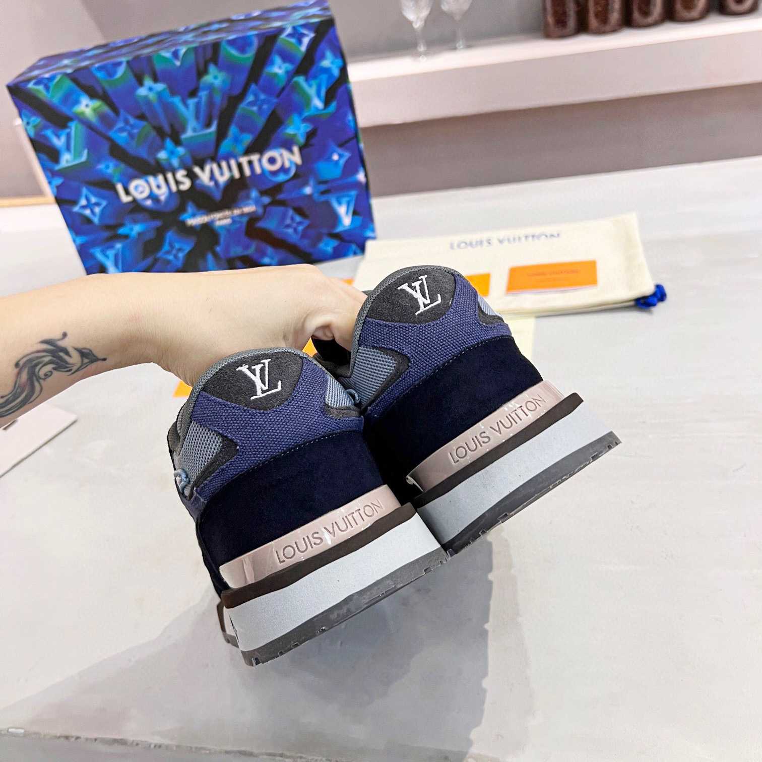 Louis Vuitton Run Away Sneaker      - EUR FASHION