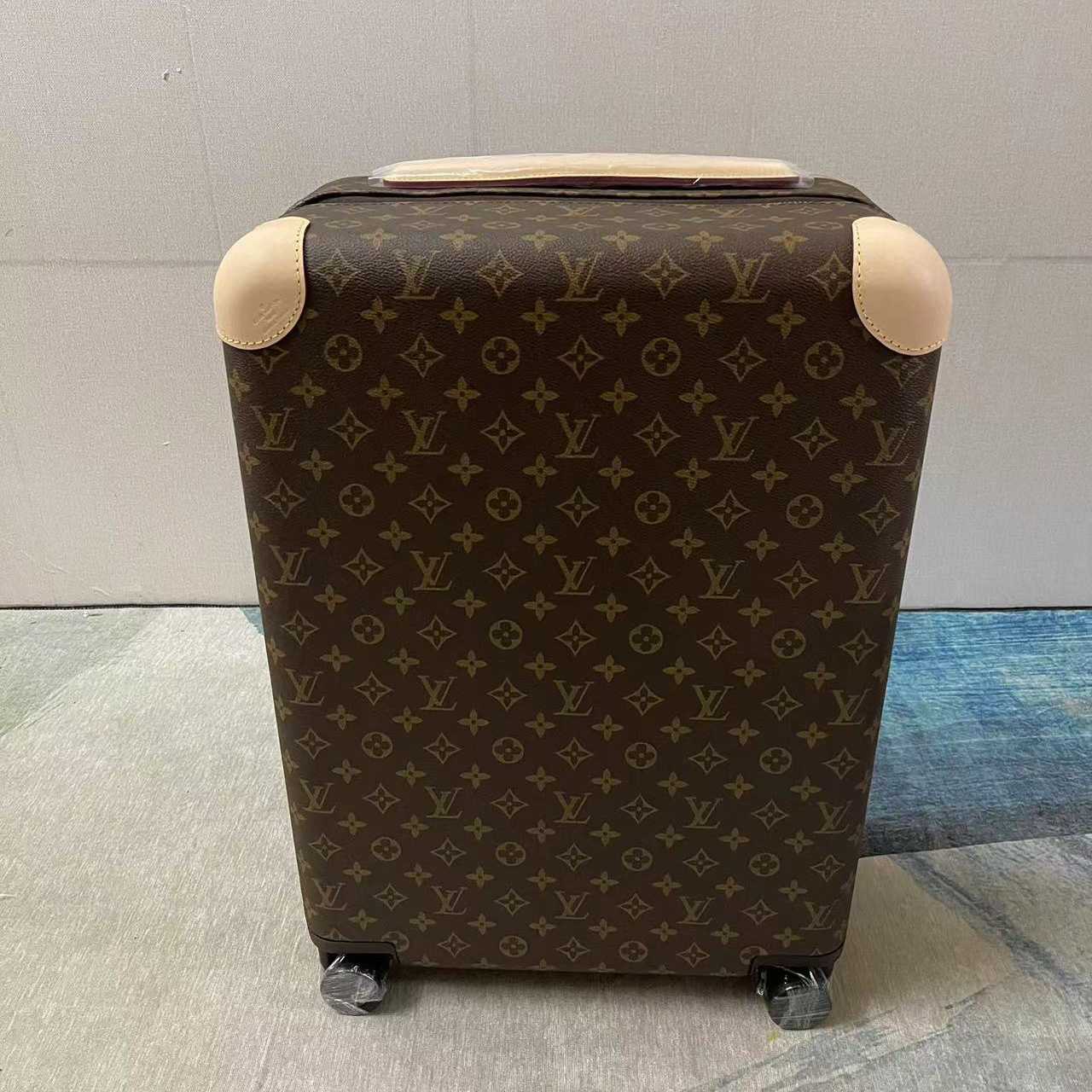 Louis Vuitton  Luggage - EUR FASHION