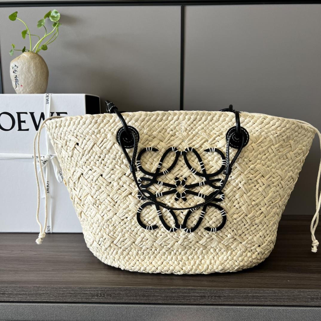 Loewe Anagram Basket Bag In Iraca Palm And Calfskin - EUR FASHION