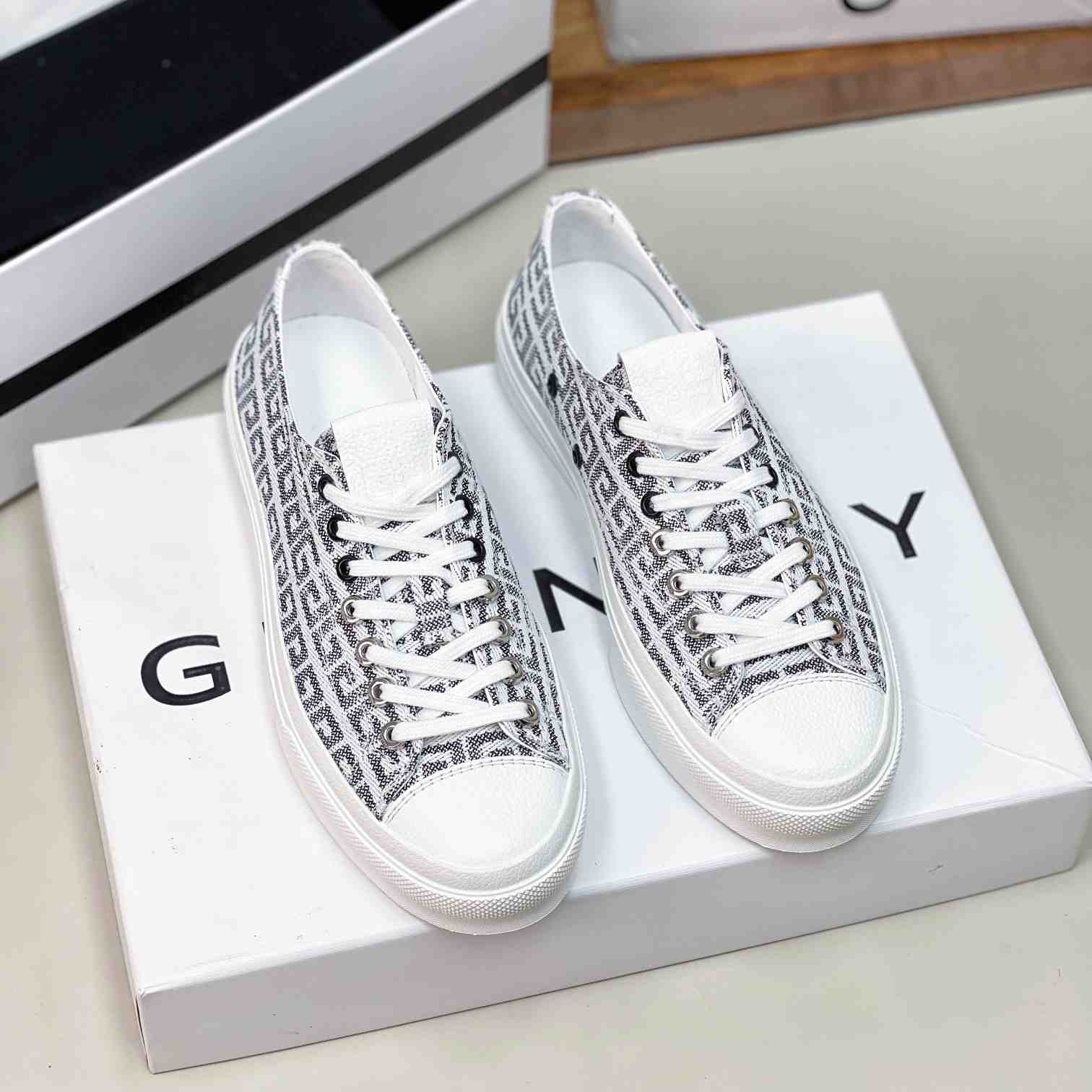 Givenchy Sneakers City In 4G Jacquard - EUR FASHION