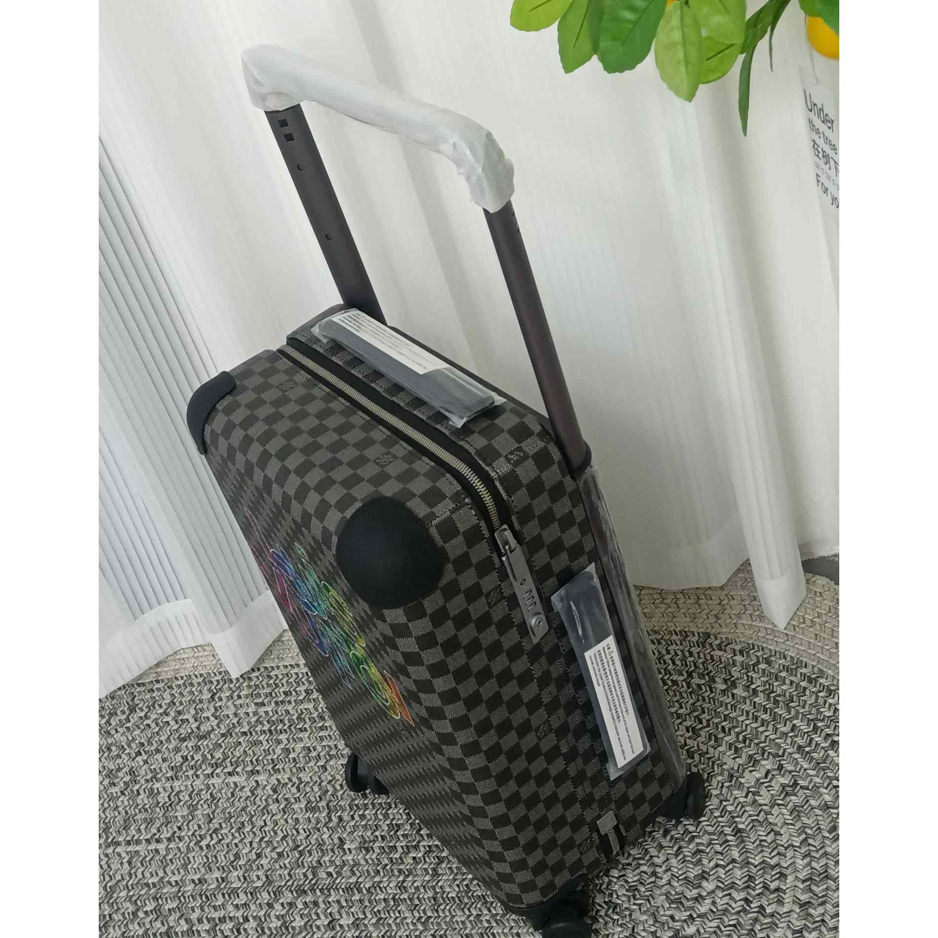 Louis Vuitton Luggage  20inch - EUR FASHION