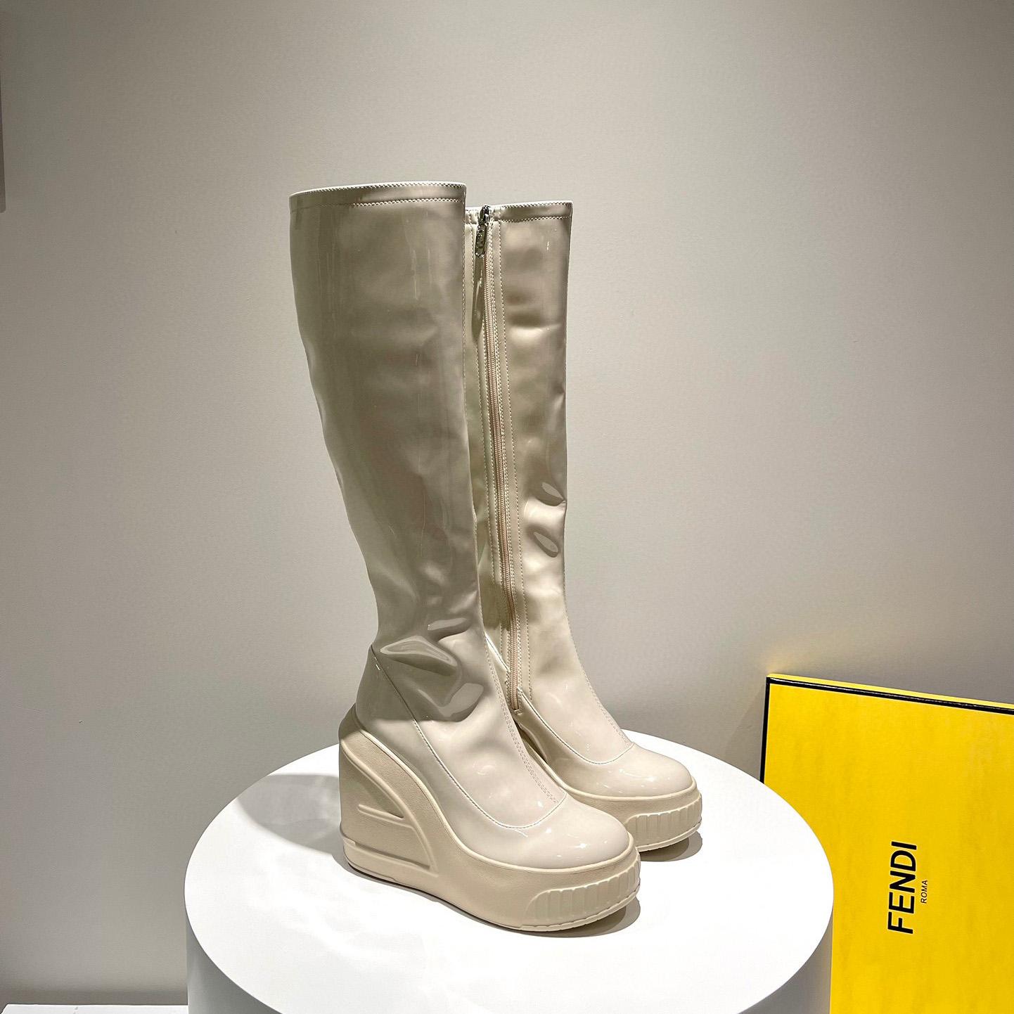 Fendi Fashion Show White Patent Leather Boots - EUR FASHION