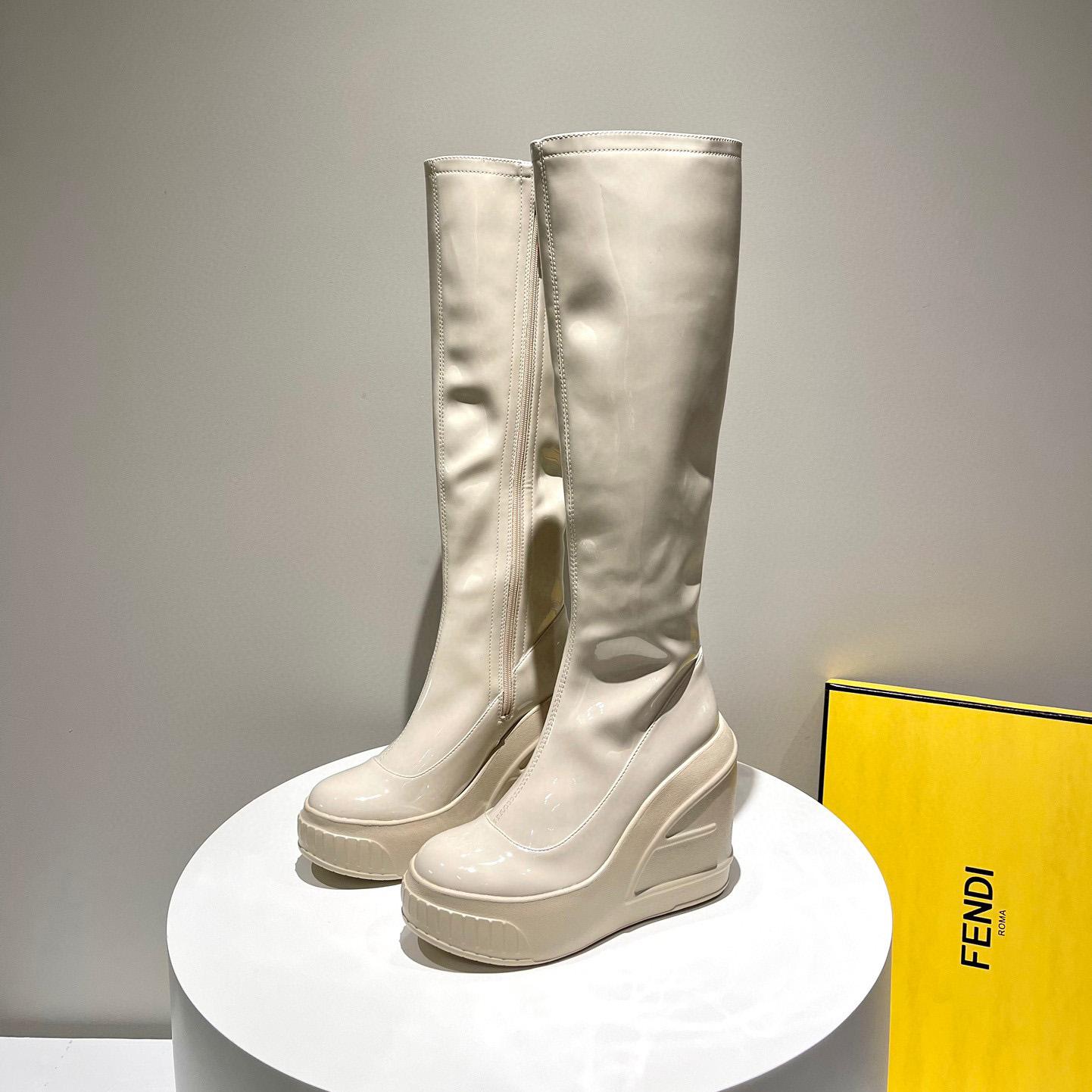 Fendi Fashion Show White Patent Leather Boots - EUR FASHION