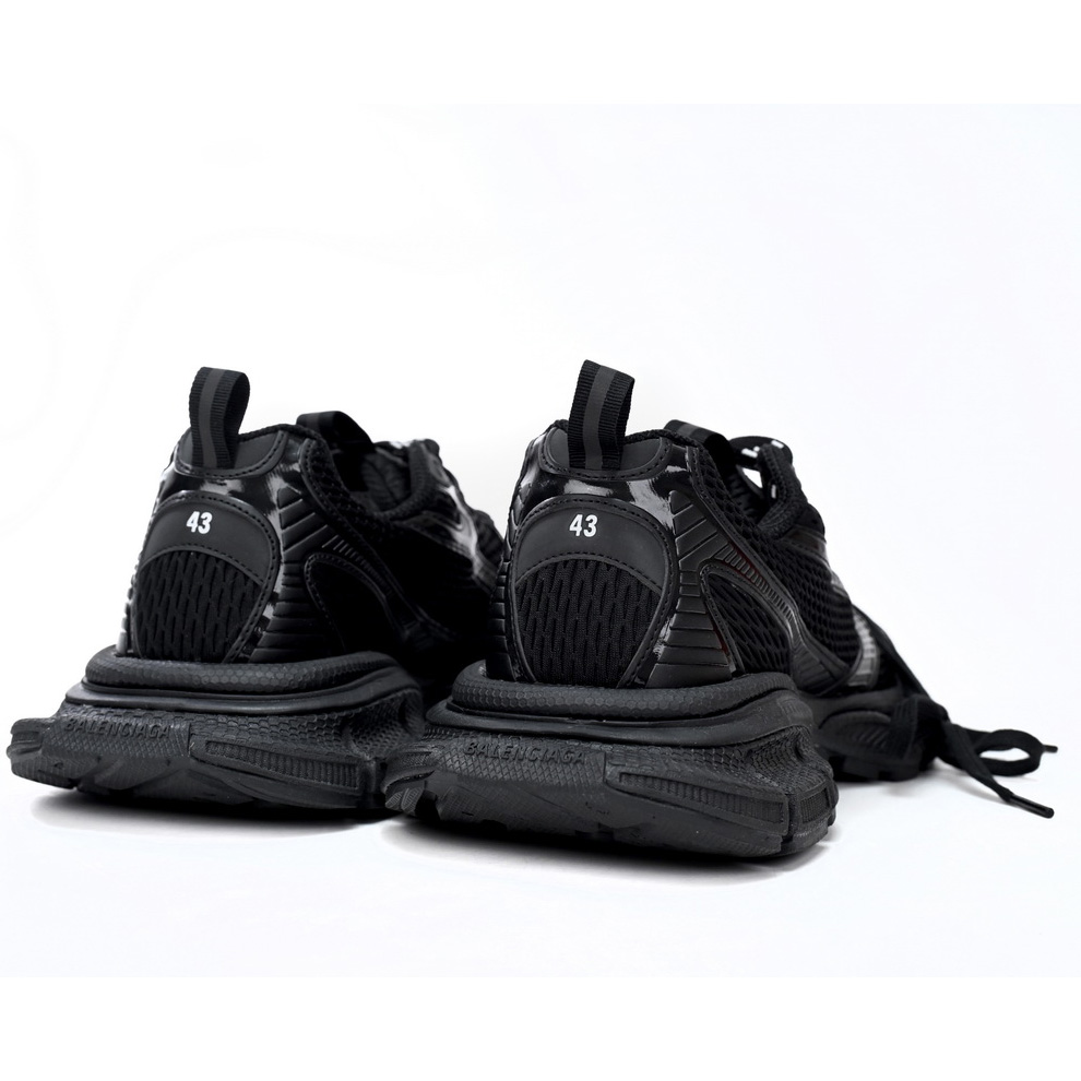 Balenciaga 3XL Trainers In Black - EUR FASHION