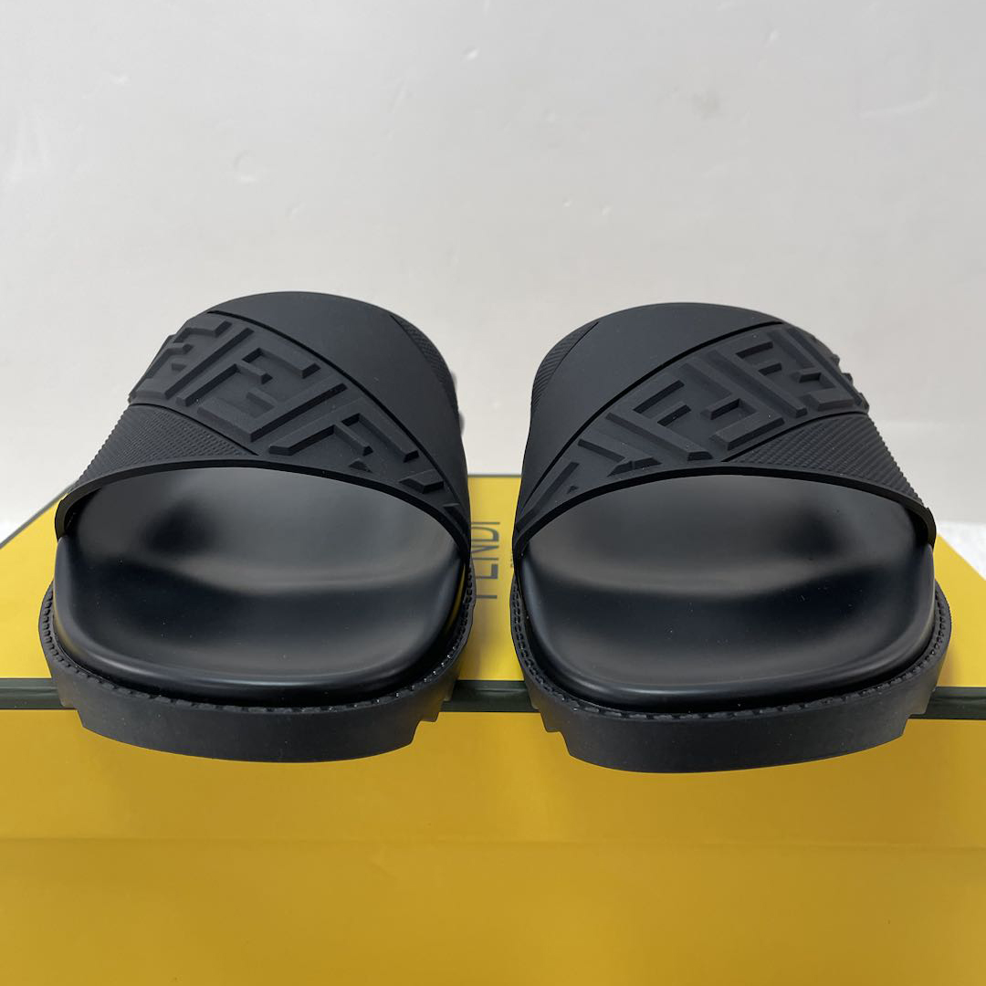 Fendi Black Rubber Footbed Slides - EUR FASHION