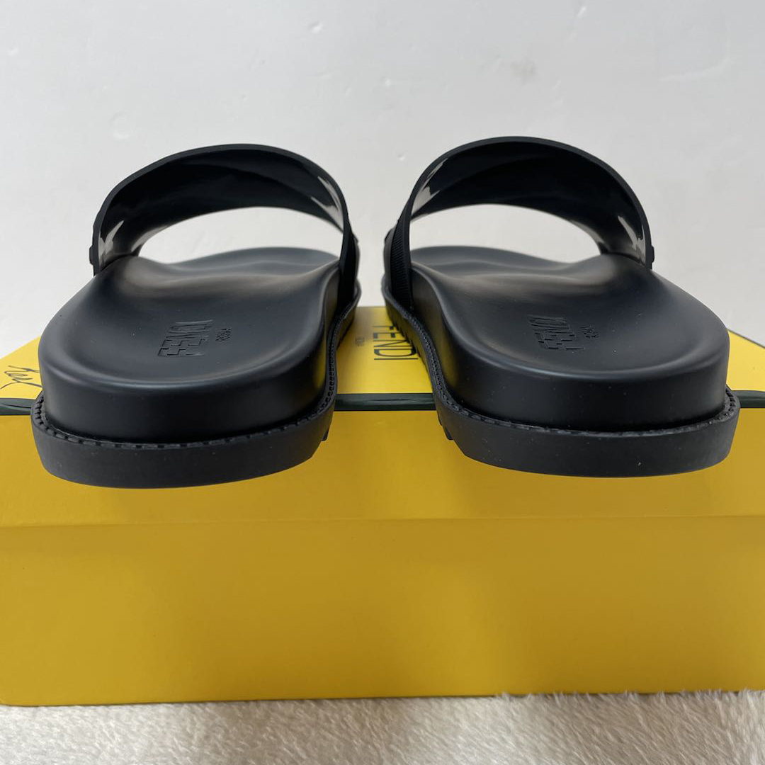 Fendi Black Rubber Footbed Slides - EUR FASHION