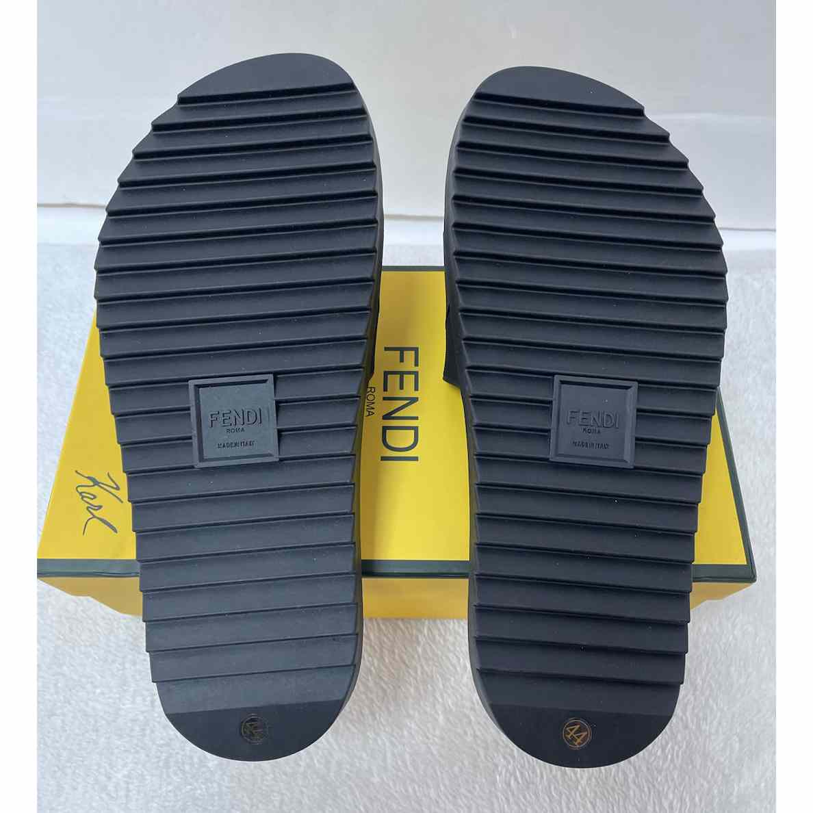 Fendi Black Rubber Footbed Slides - EUR FASHION