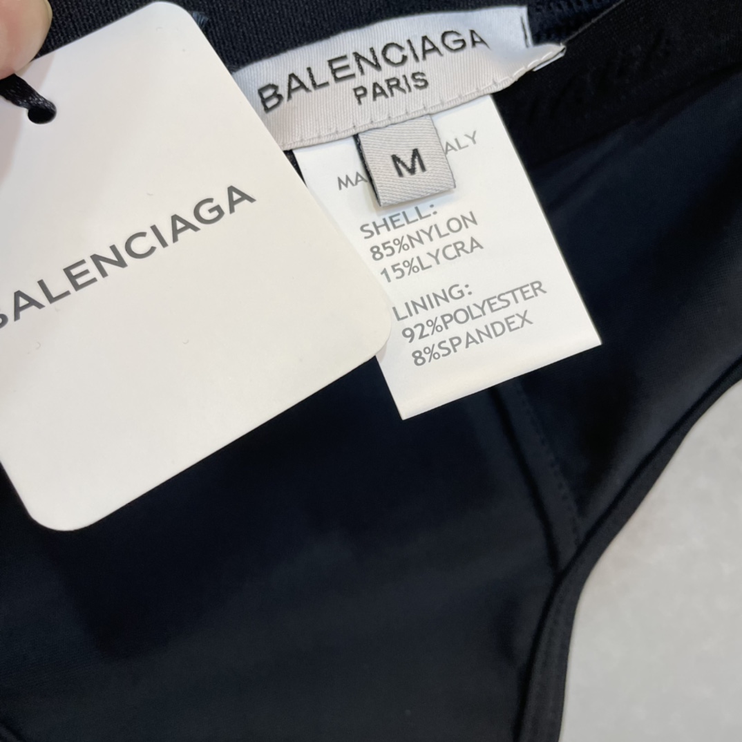 Balenciaga Sporty Bikini Set In Black - EUR FASHION