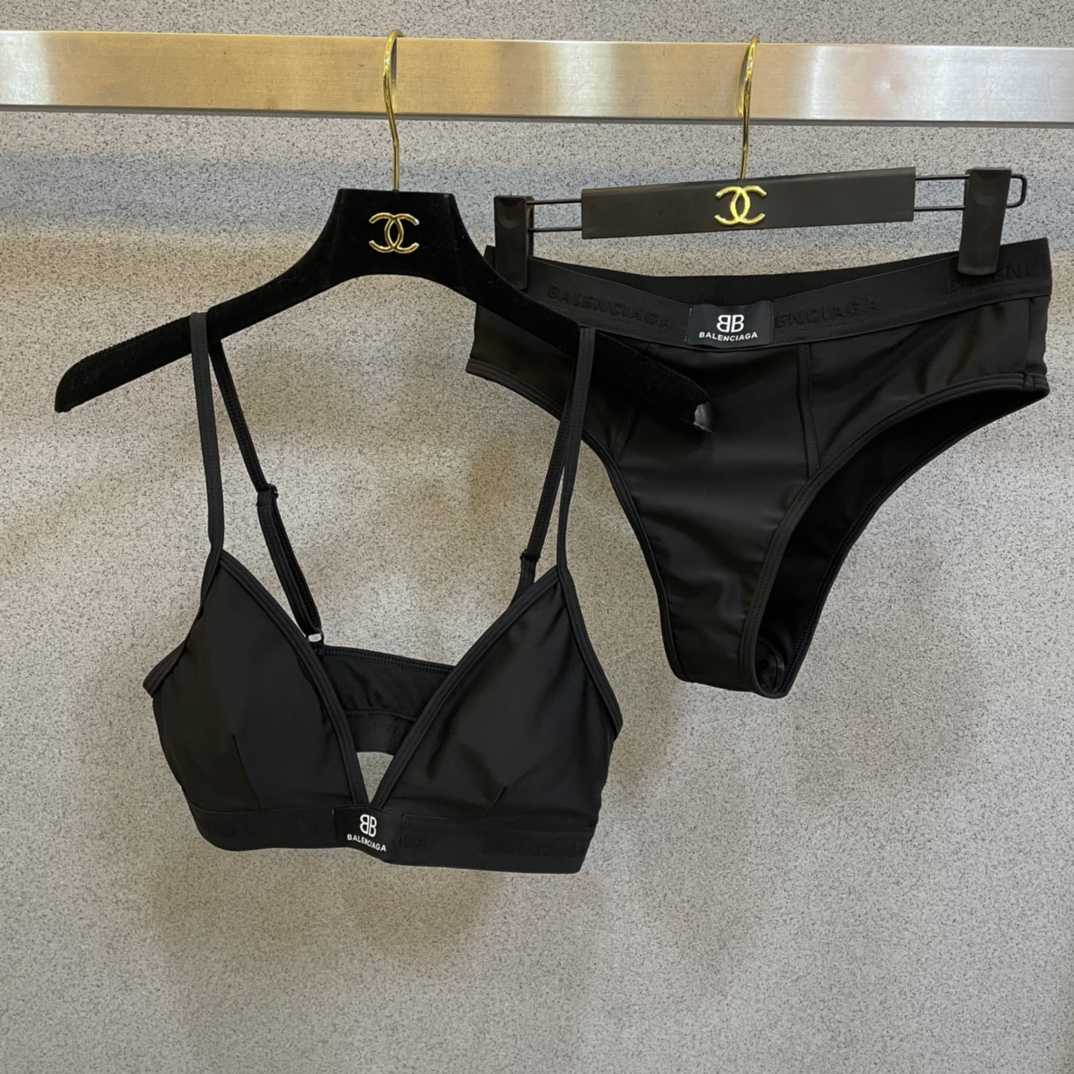 Balenciaga Sporty Bikini Set In Black - EUR FASHION