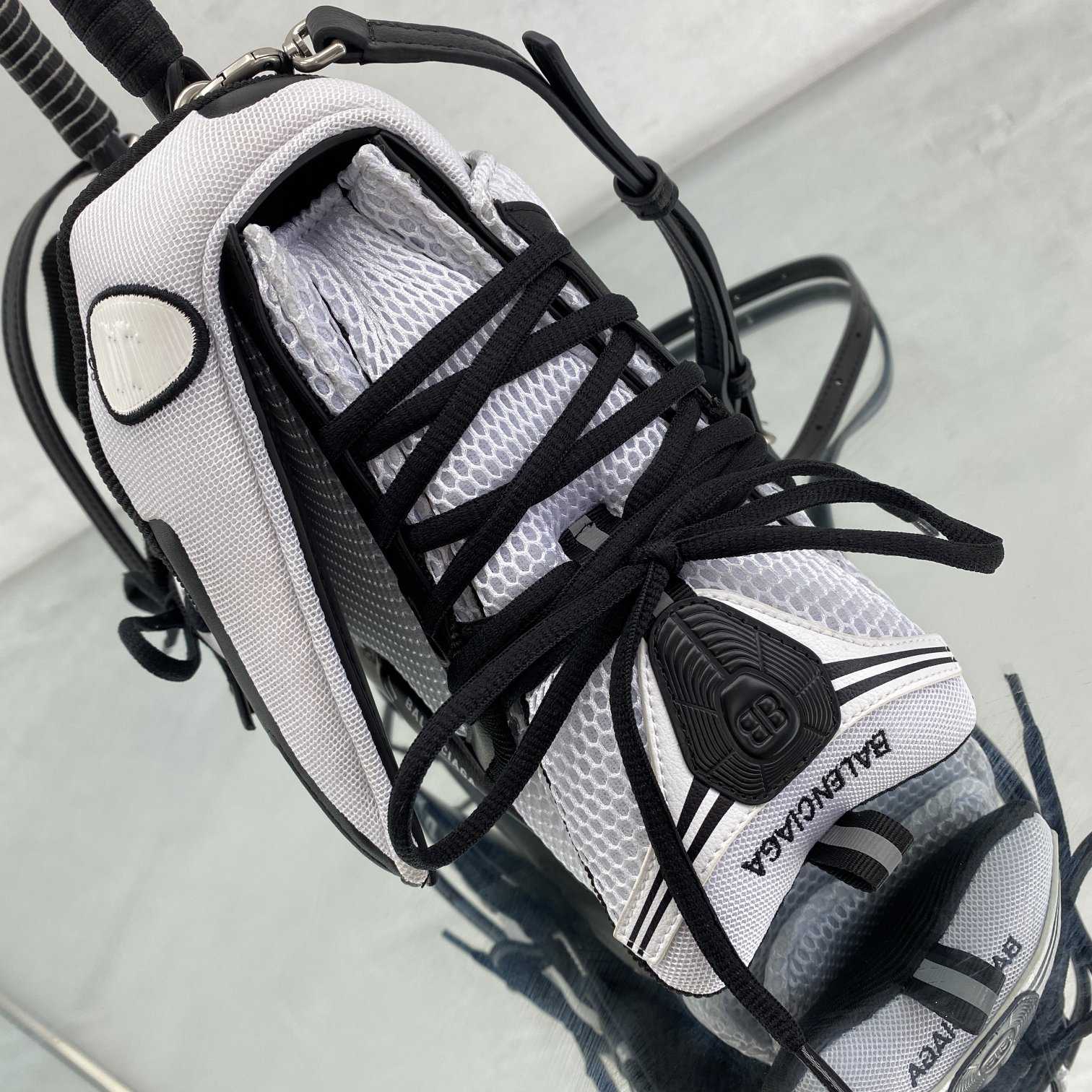 Balenciaga SneakerHead Medium Handbag In White/black - EUR FASHION