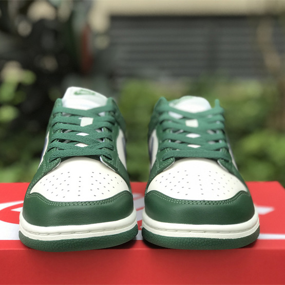 Nike Dunk Low “Gorge Green” Sneakers      DD1503-300 - EUR FASHION