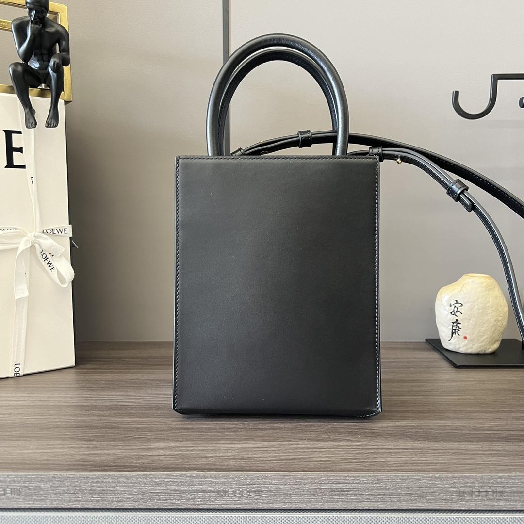 Loewe Standard A5 Tote In Sleek Calfskin - EUR FASHION