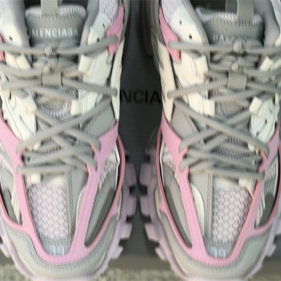 Balenciaga Track Sneaker  - EUR FASHION