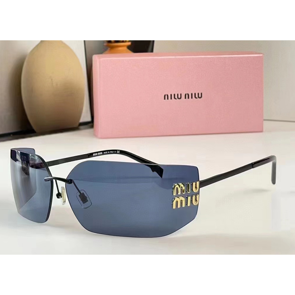 Miu Miu Runway Sunglasses - EUR FASHION