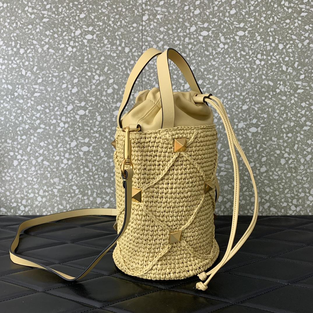 Valenti  Roman Stud Raffia Bucket Bag - EUR FASHION